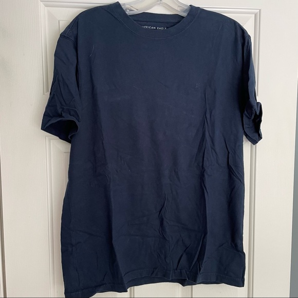 4 American Eagle shirt bundle - Picture 12 of 12